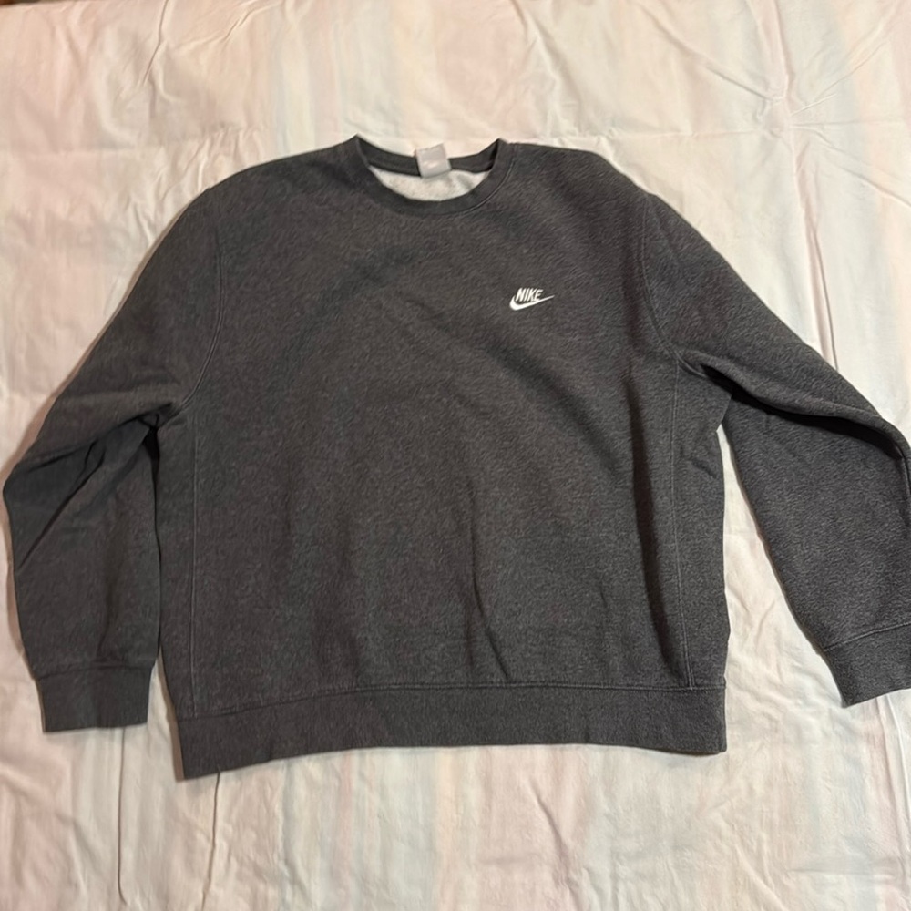 Nike Club Fleece Crewneck Sweatshirt